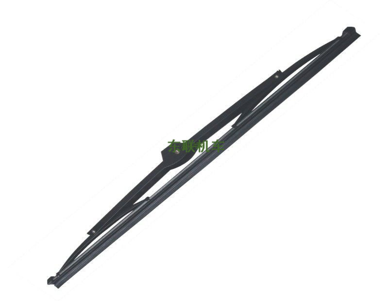 Heavy vehicle wiper blade